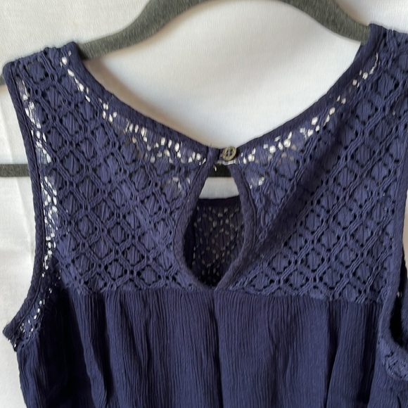Rewind Navy Tank Top - Picture 6 of 9